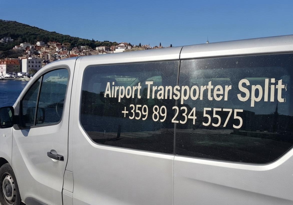 Airport Transporter Split van